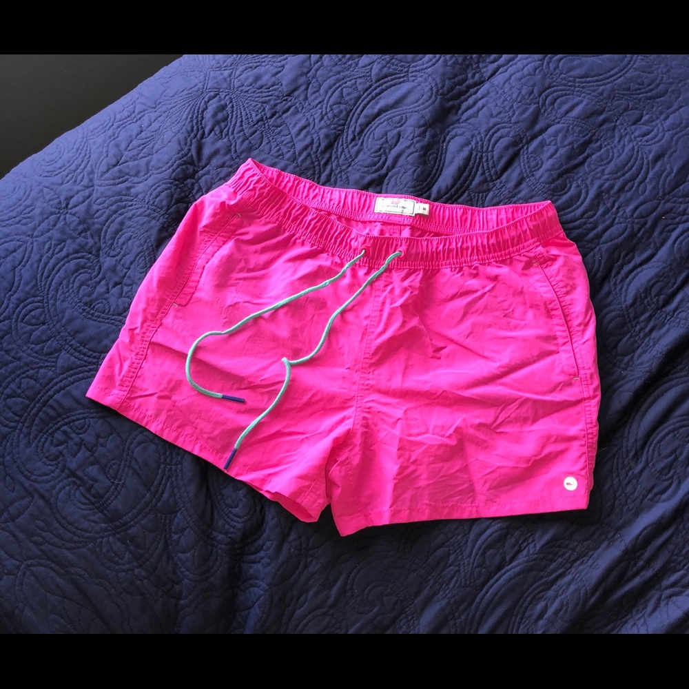Vineyard Vines hot pink performance shorts